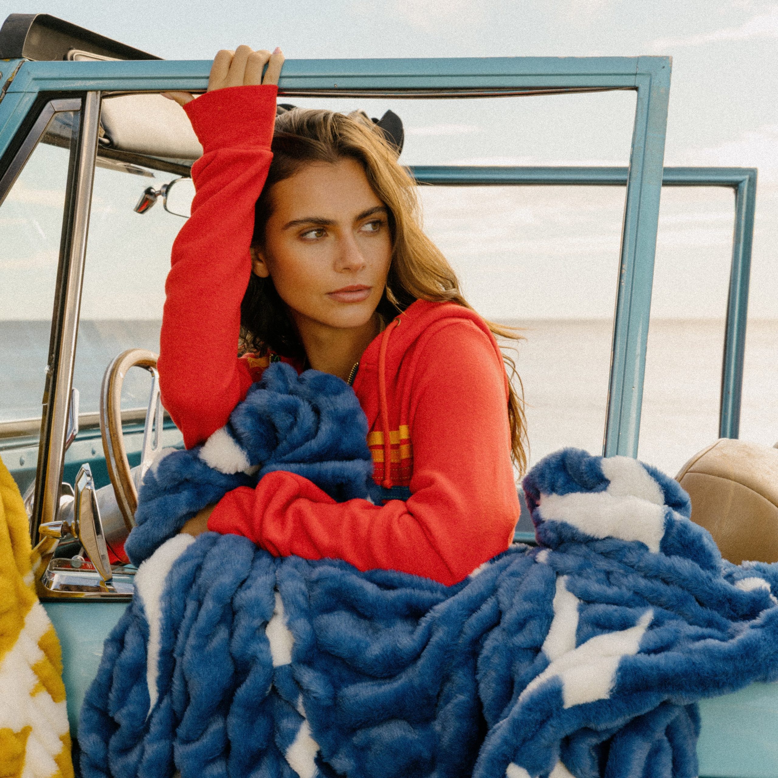 Aviator Nation x Lola Blanket - Blue // White Bolt - Image 6